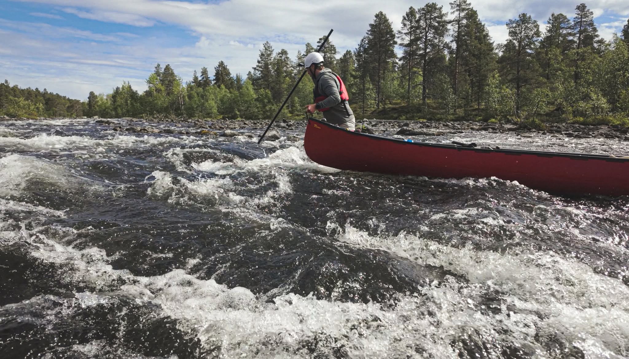 Kanootin kantaminen